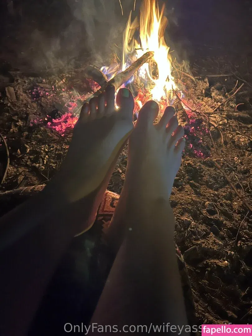 wifeyassandfeet Onlyfans Photo Gallery 