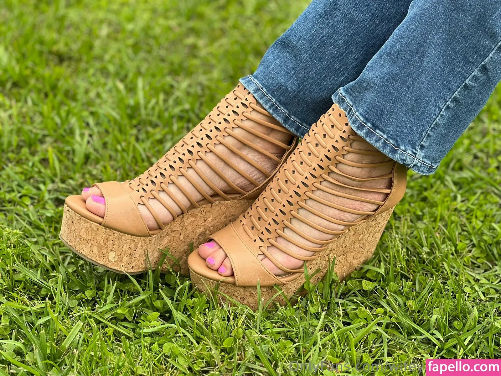 wifeyassandfeet Onlyfans Photo Gallery 