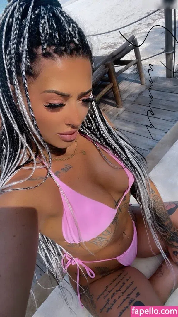 Bootyqueen92 Onlyfans Photo Gallery 