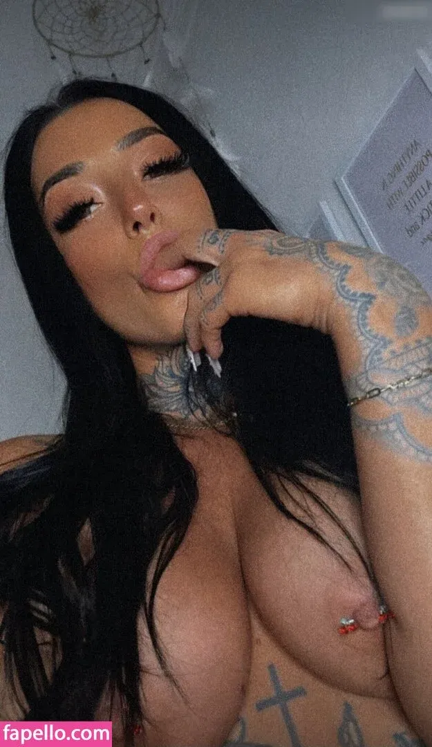 Bootyqueen92 Onlyfans Photo Gallery 