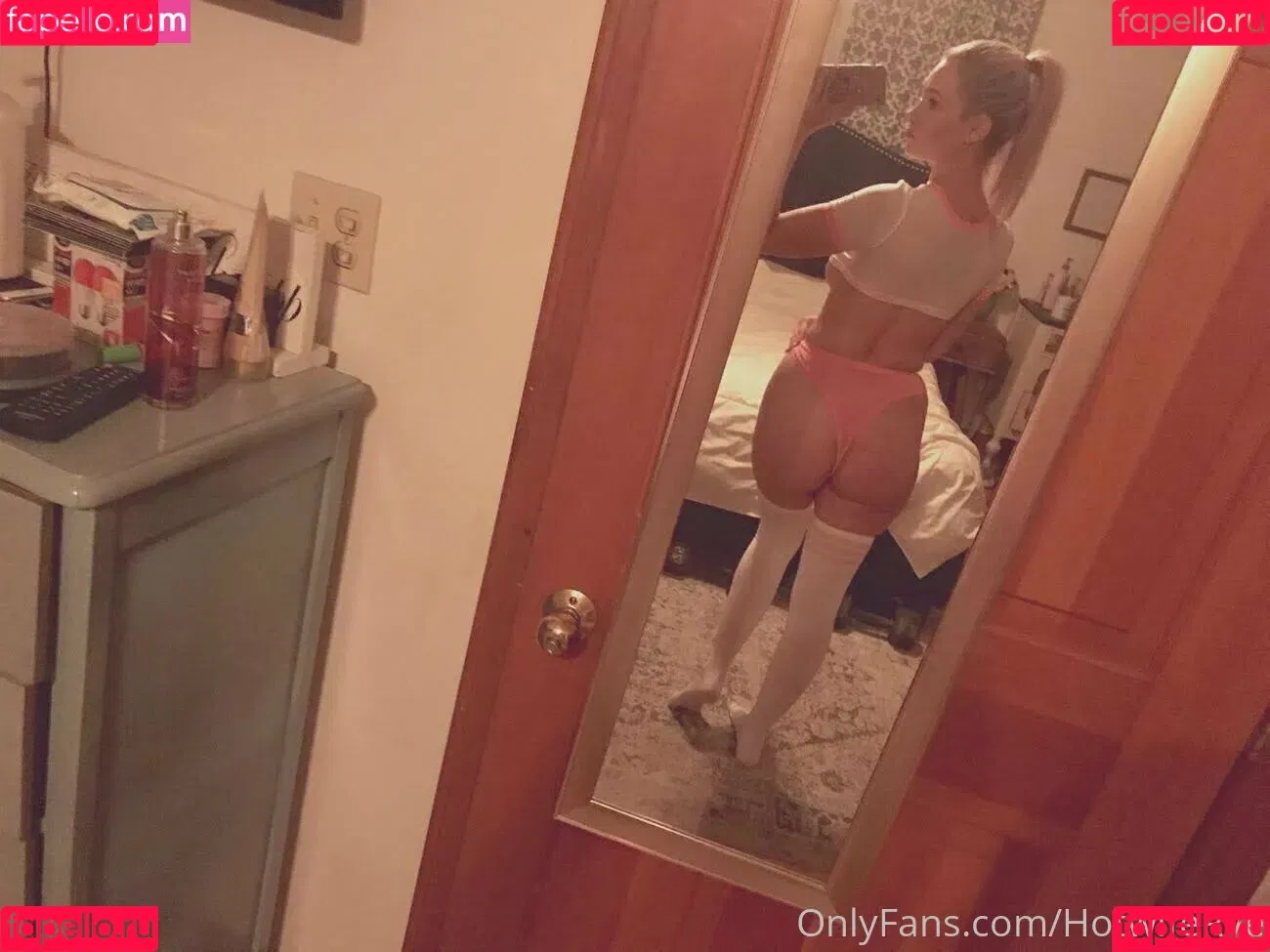 SportyWife / SportyMom / HotwifeRye Onlyfans Photo Gallery 