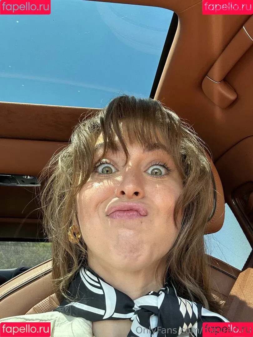 rileyreidx3 Onlyfans Photo Gallery 