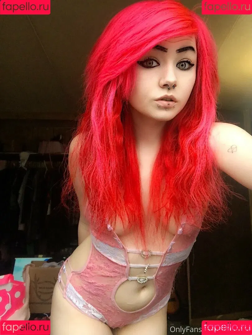 MollyRot Onlyfans Photo Gallery 