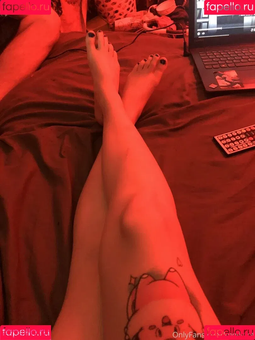 MollyRot Onlyfans Photo Gallery 