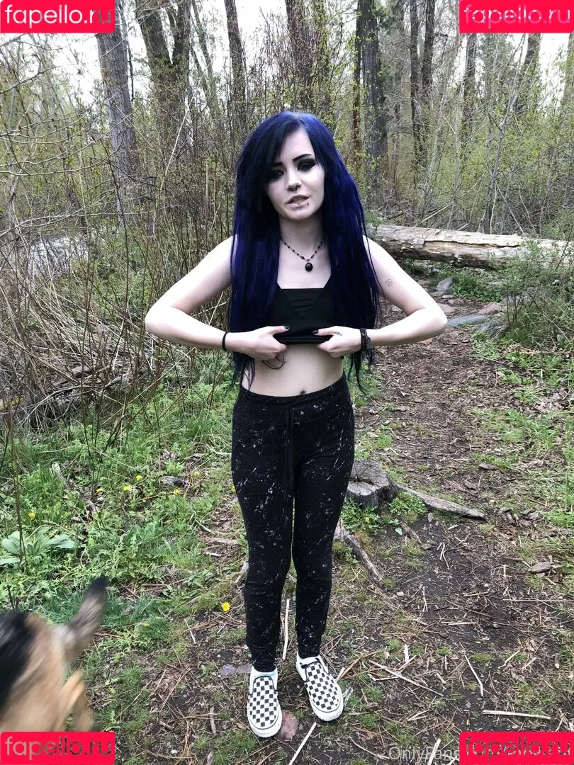MollyRot Onlyfans Photo Gallery 