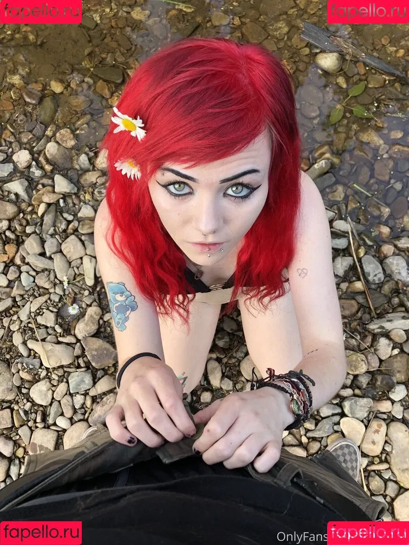 MollyRot Onlyfans Photo Gallery 