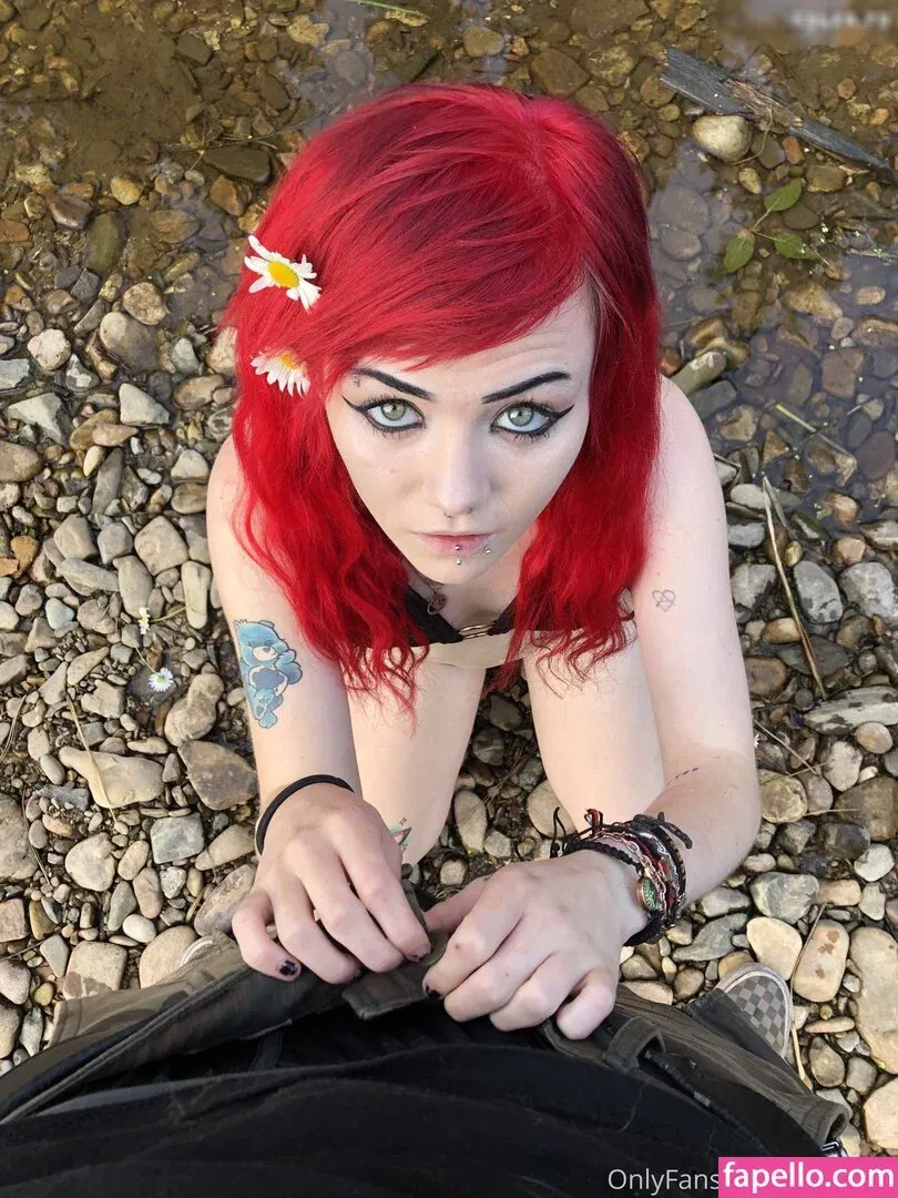 MollyRot Onlyfans Photo Gallery 