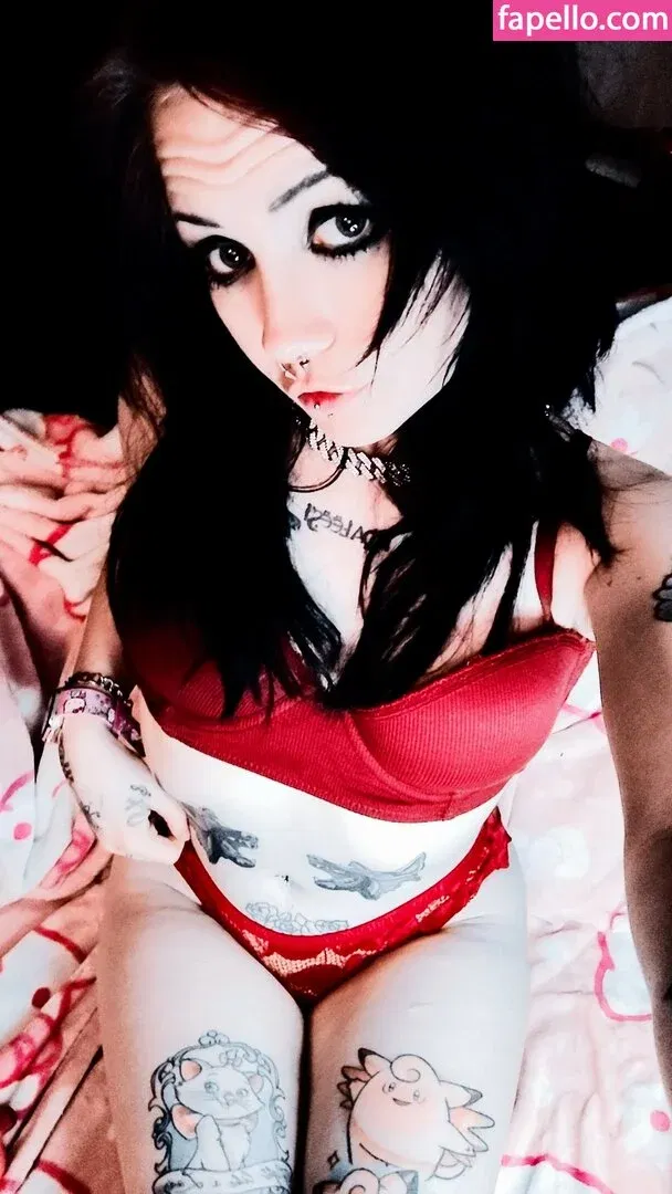 MollyRot Onlyfans Photo Gallery 