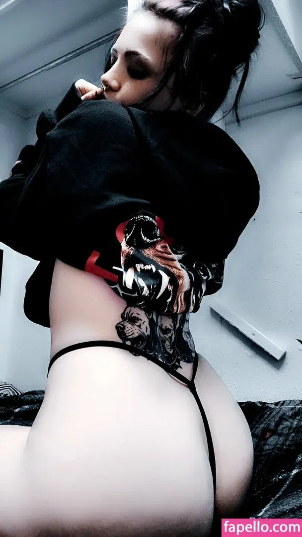 MollyRot Onlyfans Photo Gallery 