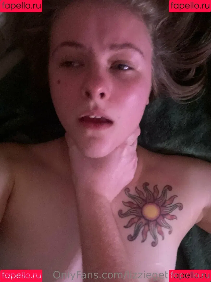 lizziegetschoked Onlyfans Photo Gallery 