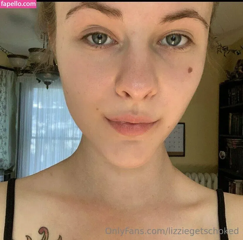 lizziegetschoked Onlyfans Photo Gallery 