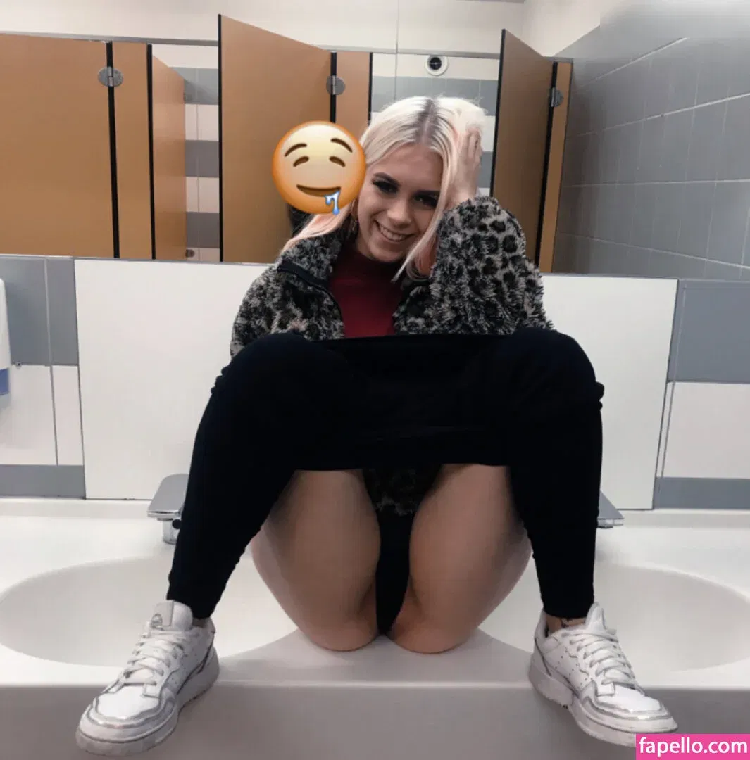 Jasmin Pignitter Onlyfans Photo Gallery 