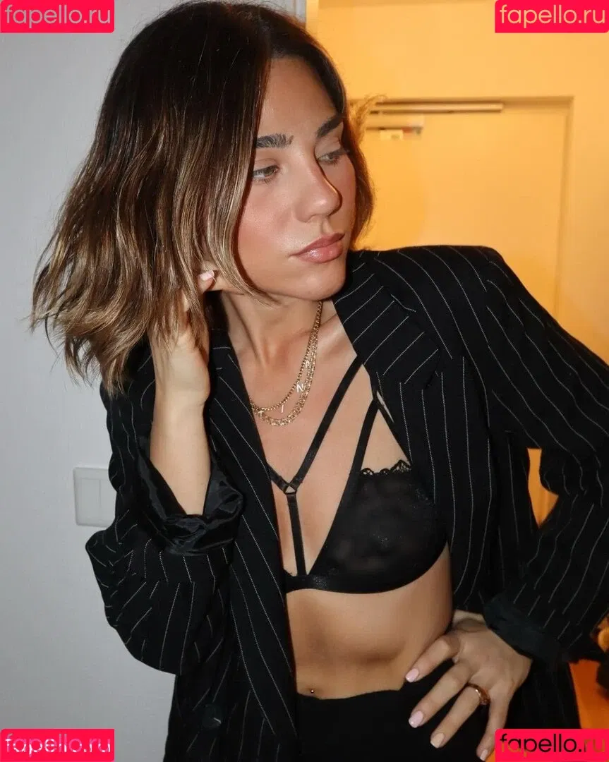 Santina Vergine Onlyfans Photo Gallery 
