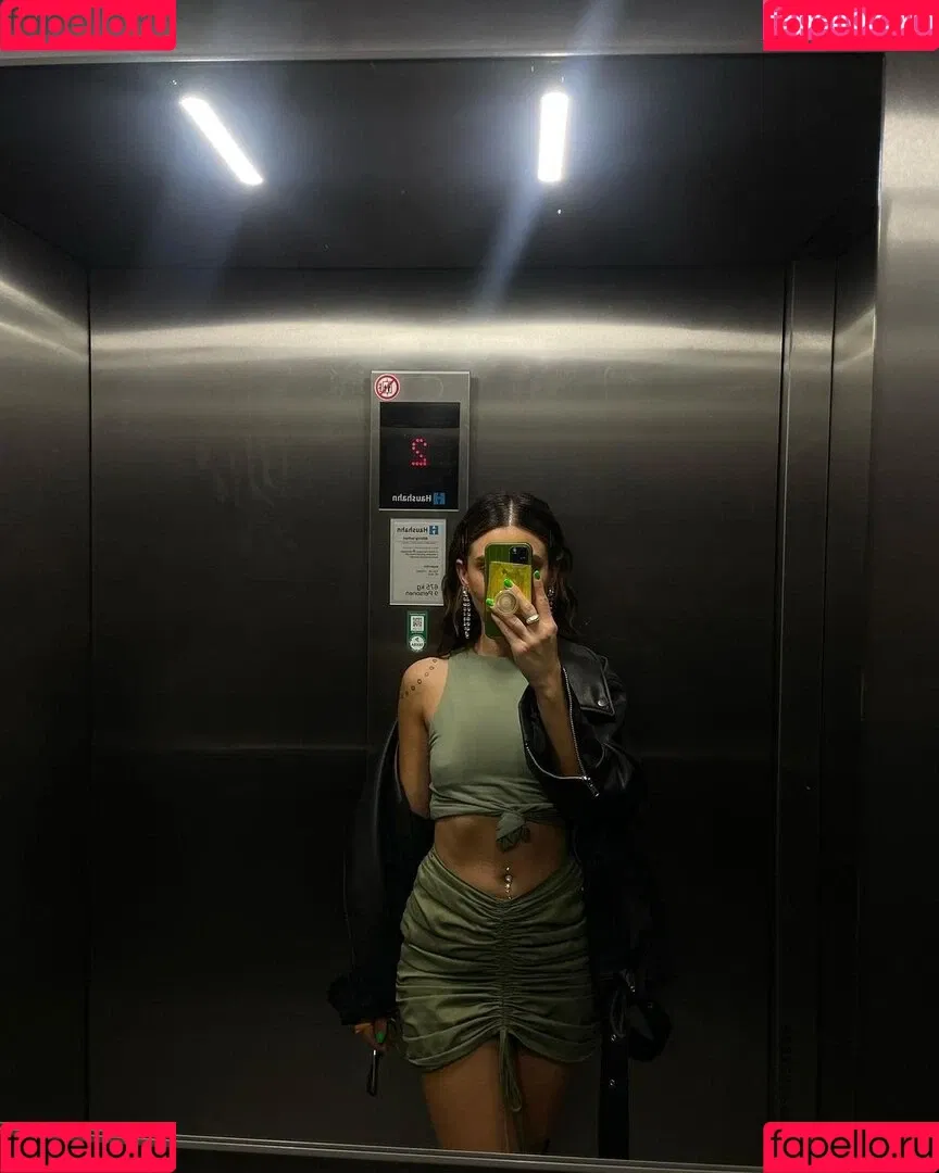 Santina Vergine Onlyfans Photo Gallery 
