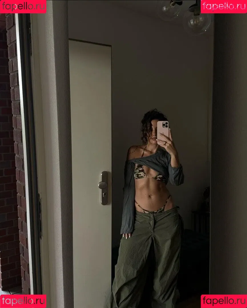 Santina Vergine Onlyfans Photo Gallery 