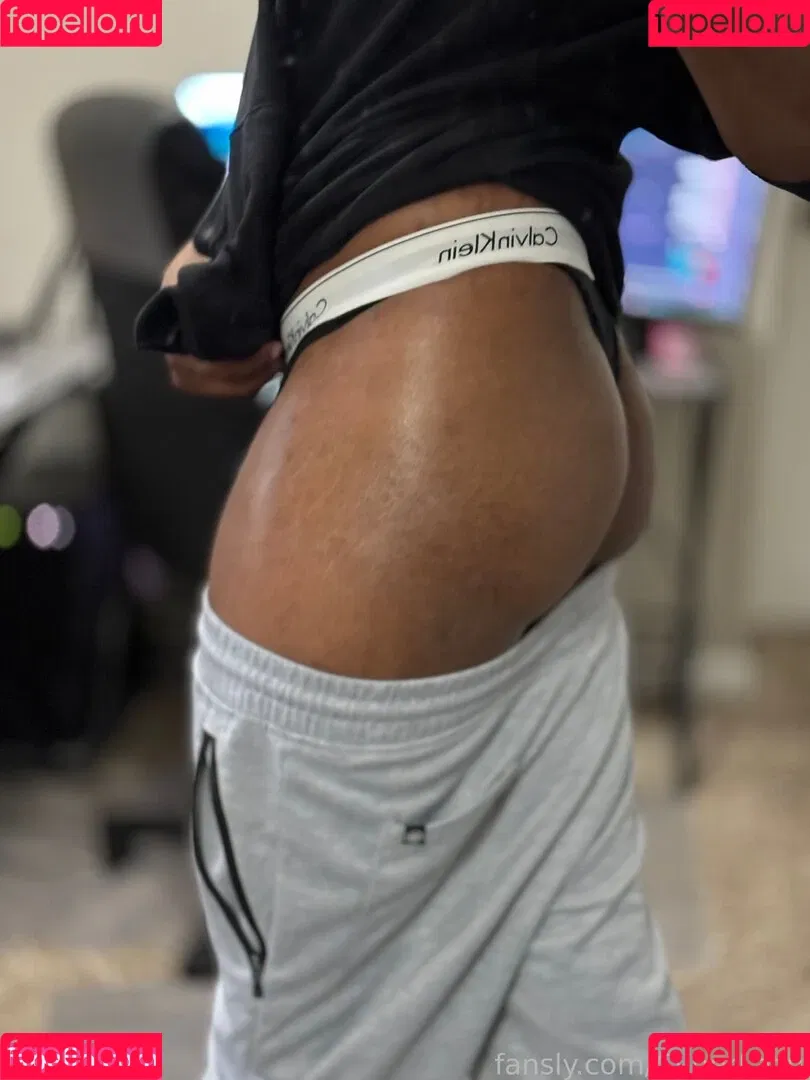 CyberLazu Onlyfans Photo Gallery 