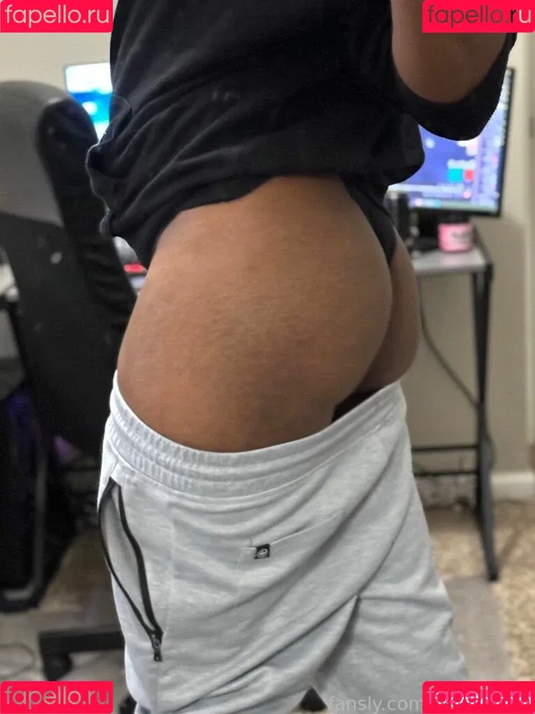 CyberLazu Onlyfans Photo Gallery 