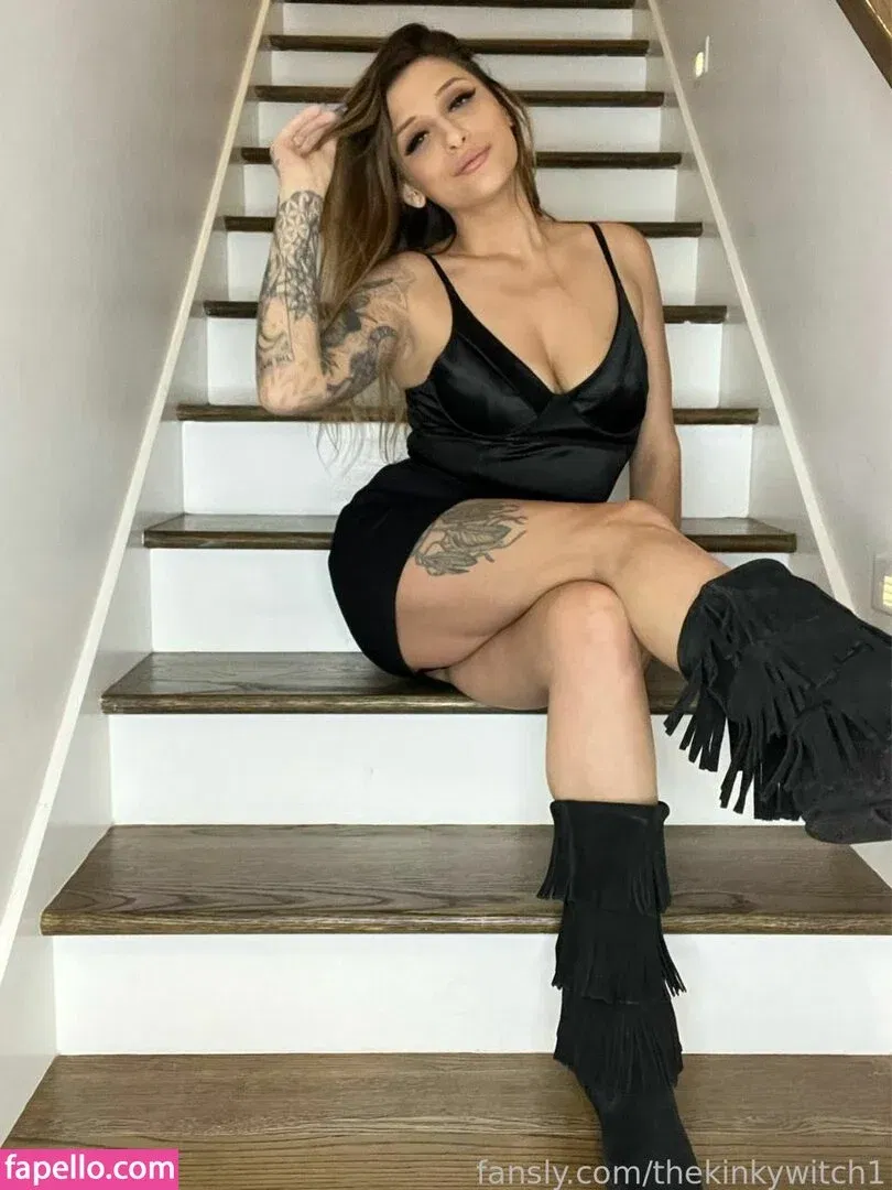 thekinkywitch1 Onlyfans Photo Gallery 
