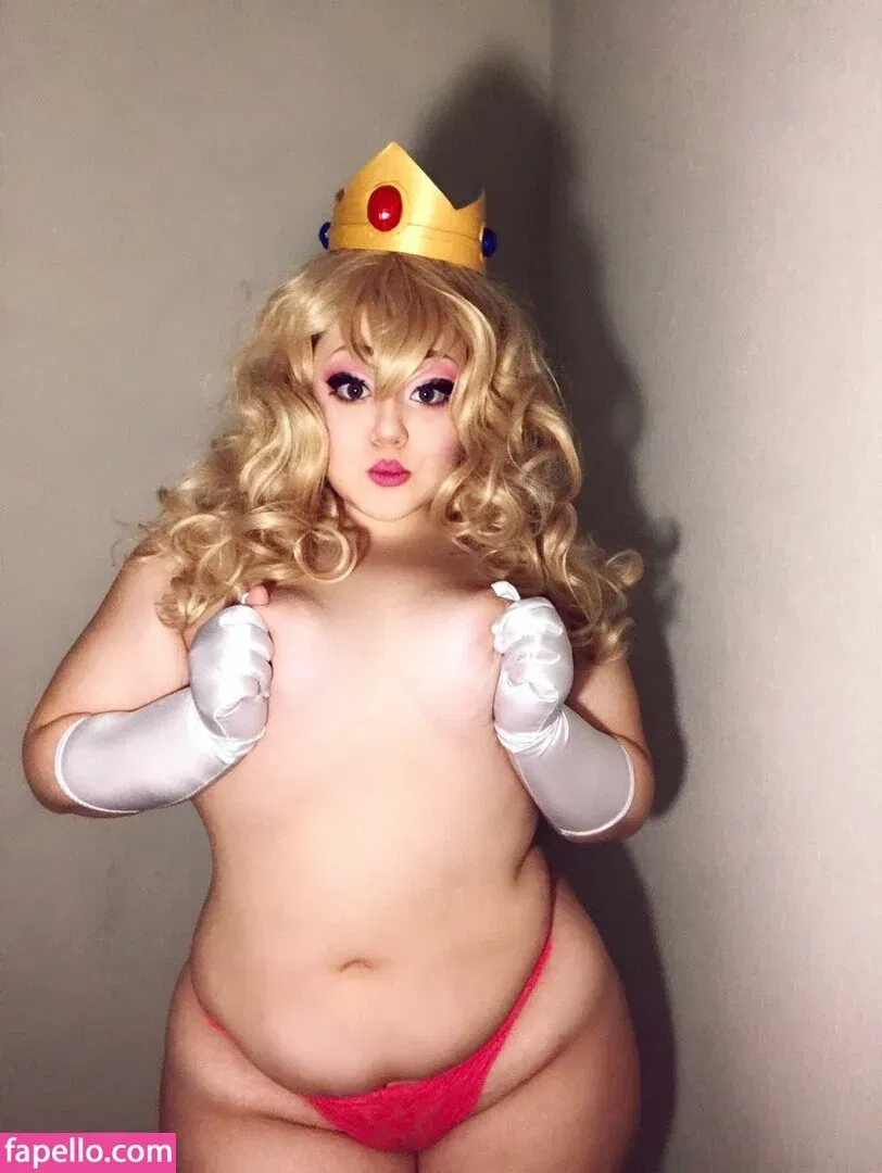 Meggii Cosplay Onlyfans Photo Gallery 
