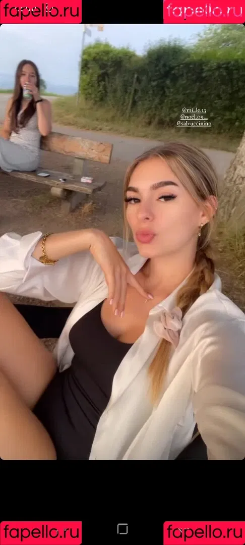 Fiona KJ Onlyfans Photo Gallery 