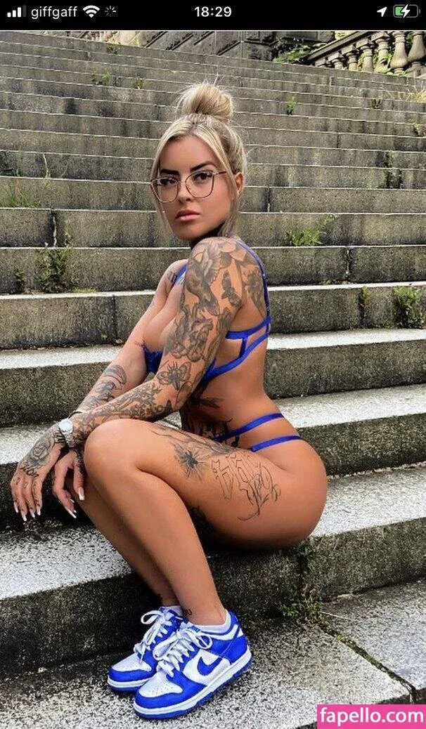 Amy Hendersonnxo Onlyfans Photo Gallery 