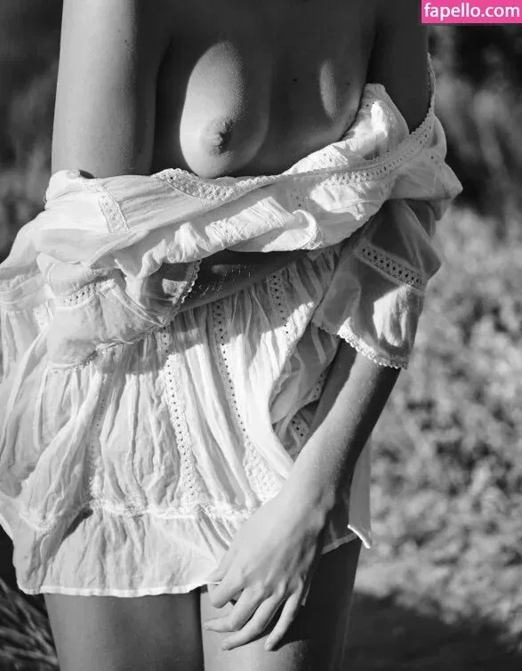 niamhadkins Onlyfans Photo Gallery 