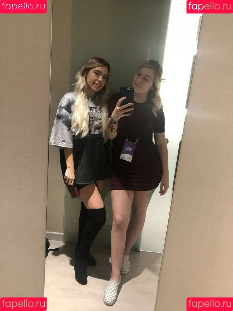 FooyaDanielle Bosch Onlyfans Photo Gallery 