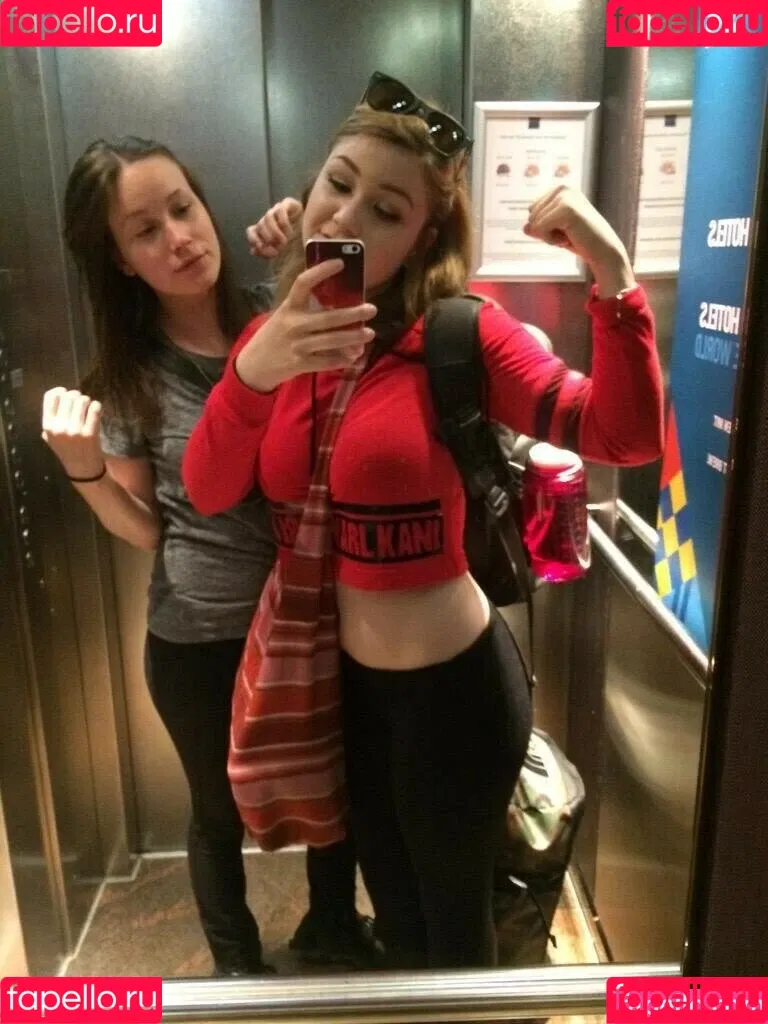 FooyaDanielle Bosch Onlyfans Photo Gallery 