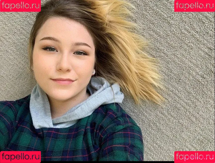 FooyaDanielle Bosch Onlyfans Photo Gallery 