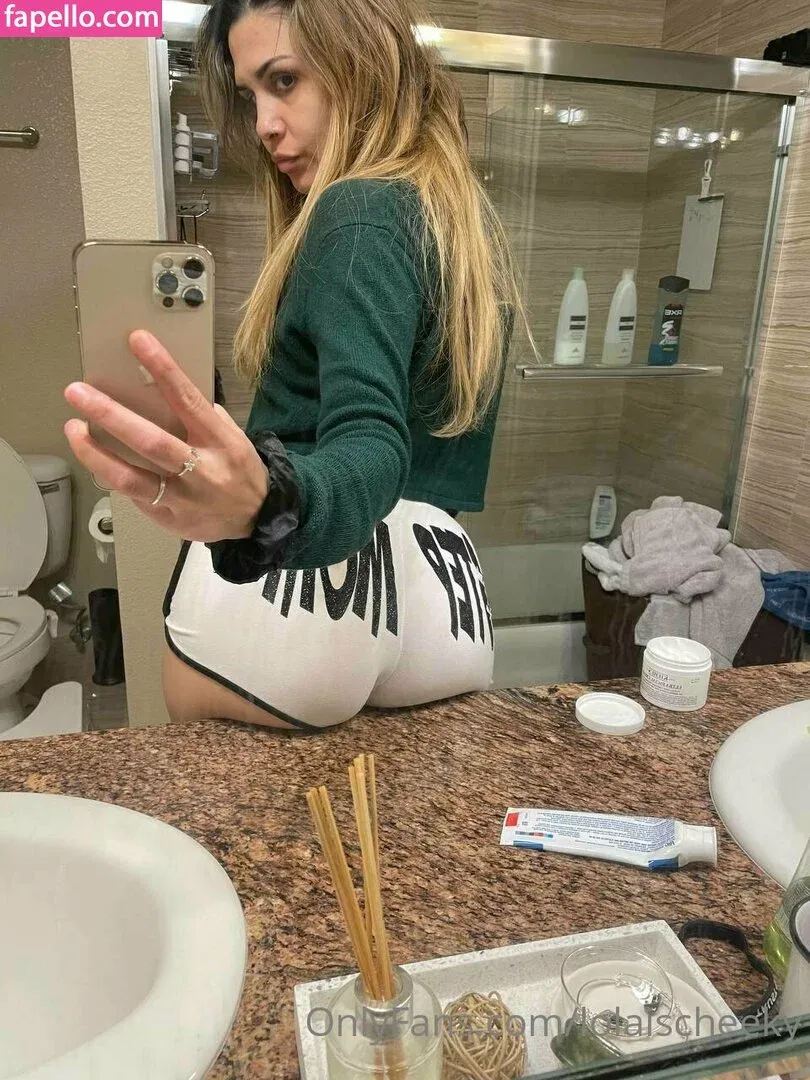 mariabuns Onlyfans Photo Gallery 