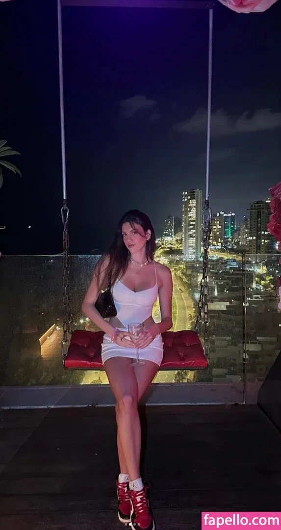 Noam Carmon Onlyfans Photo Gallery 