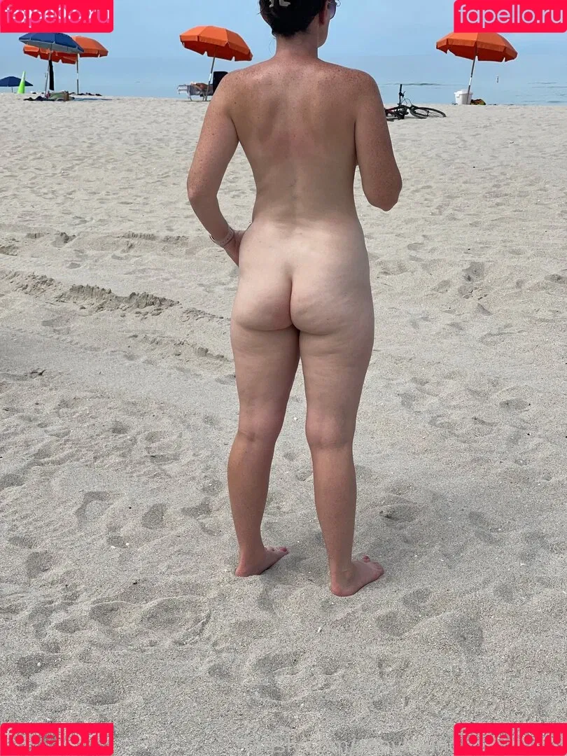 zoeytryingnewthings Onlyfans Photo Gallery 
