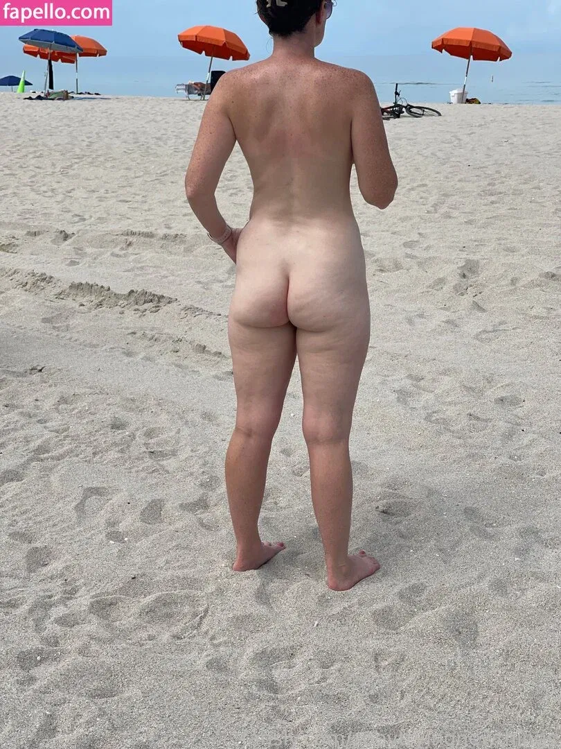 zoeytryingnewthings Onlyfans Photo Gallery 