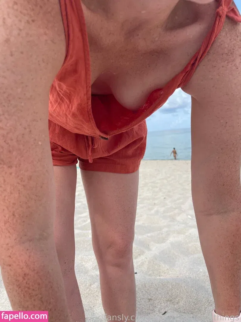 zoeytryingnewthings Onlyfans Photo Gallery 