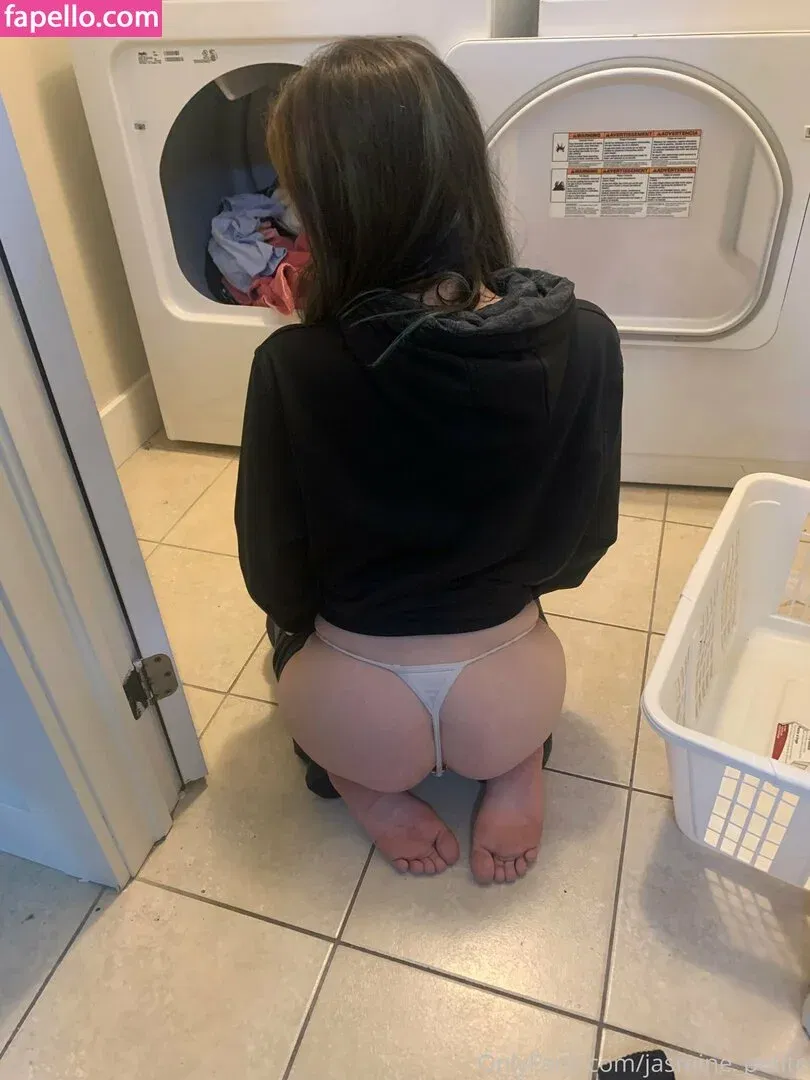 jasmine_petite Onlyfans Photo Gallery 