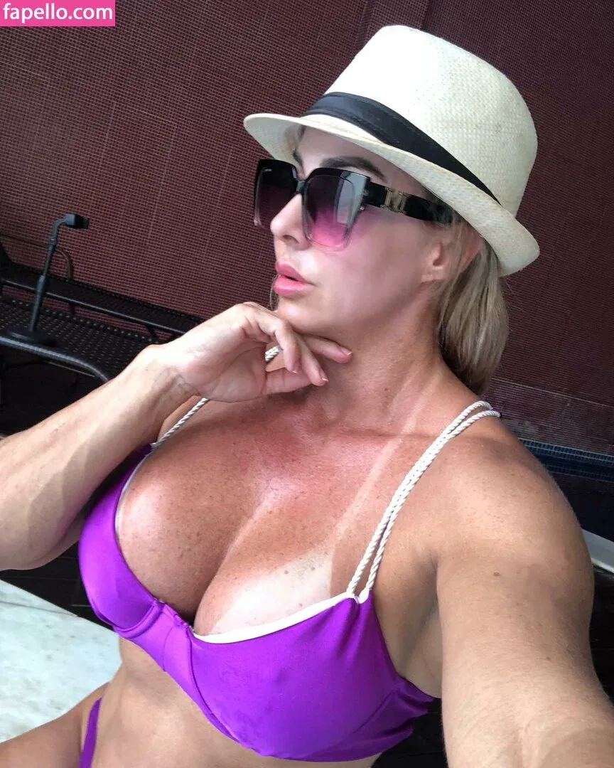 Megas Mega Onlyfans Photo Gallery 