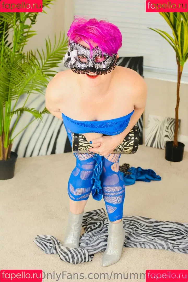 mummawinter Onlyfans Photo Gallery 