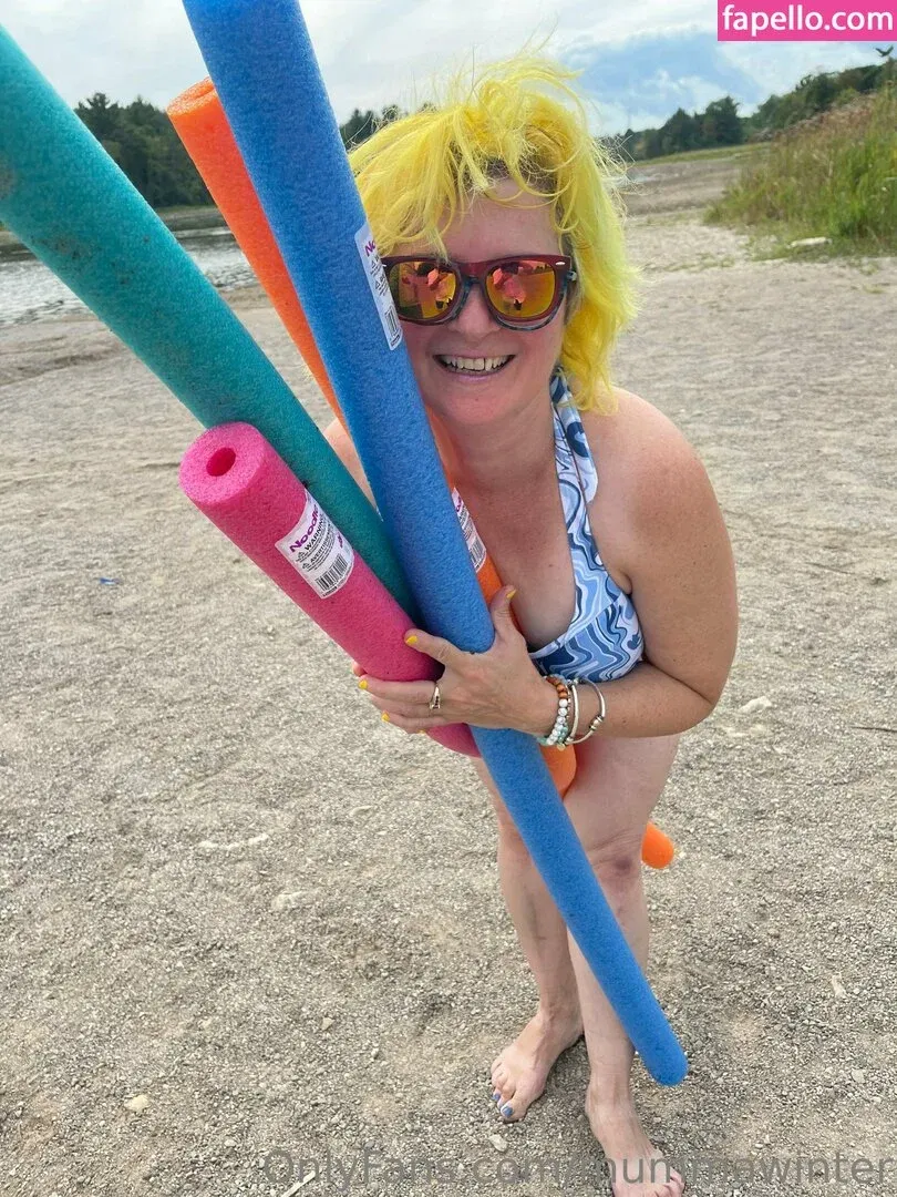 mummawinter Onlyfans Photo Gallery 