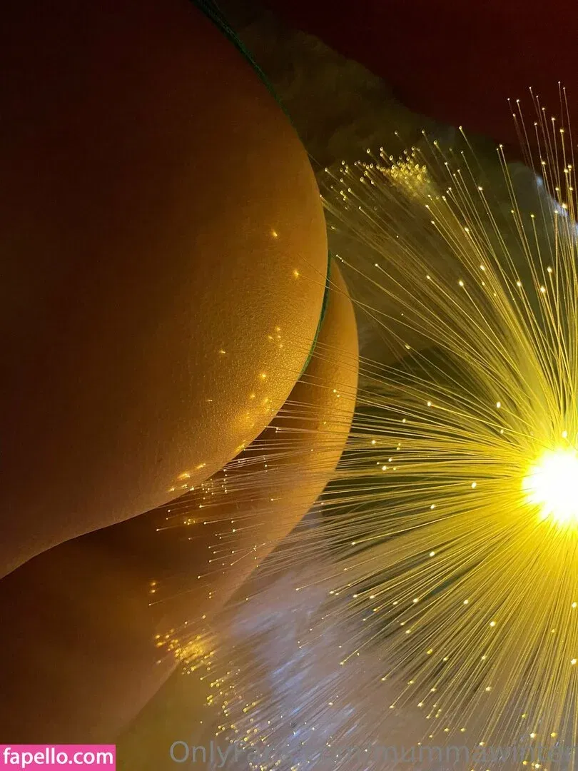 mummawinter Onlyfans Photo Gallery 