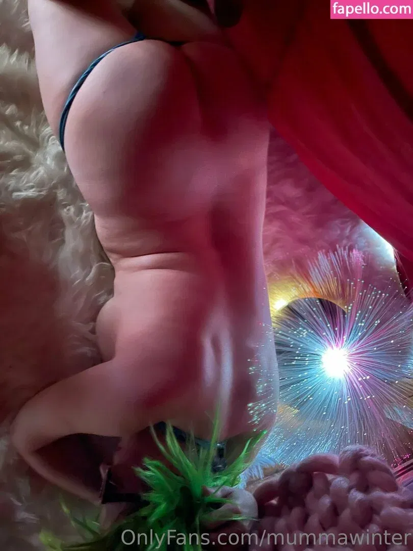 mummawinter Onlyfans Photo Gallery 