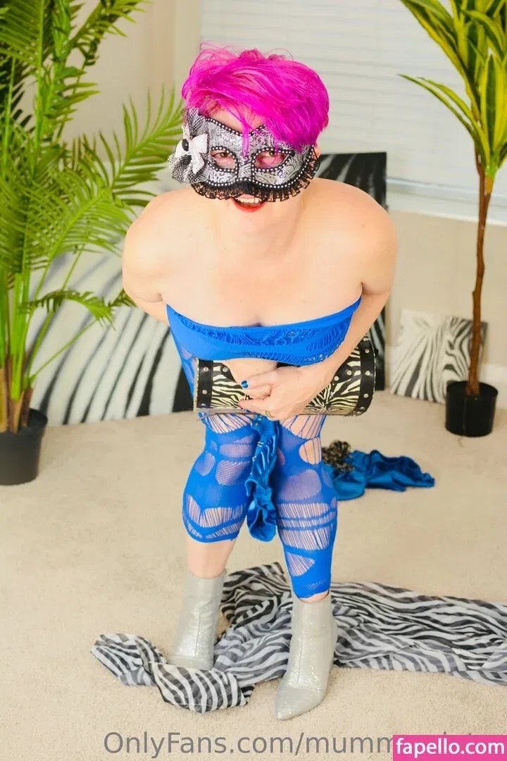 mummawinter Onlyfans Photo Gallery 