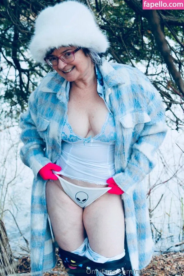 mummawinter Onlyfans Photo Gallery 