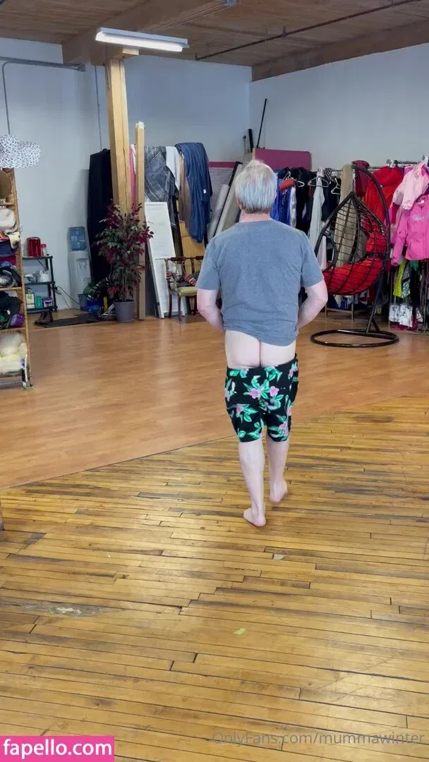 mummawinter Onlyfans Photo Gallery 