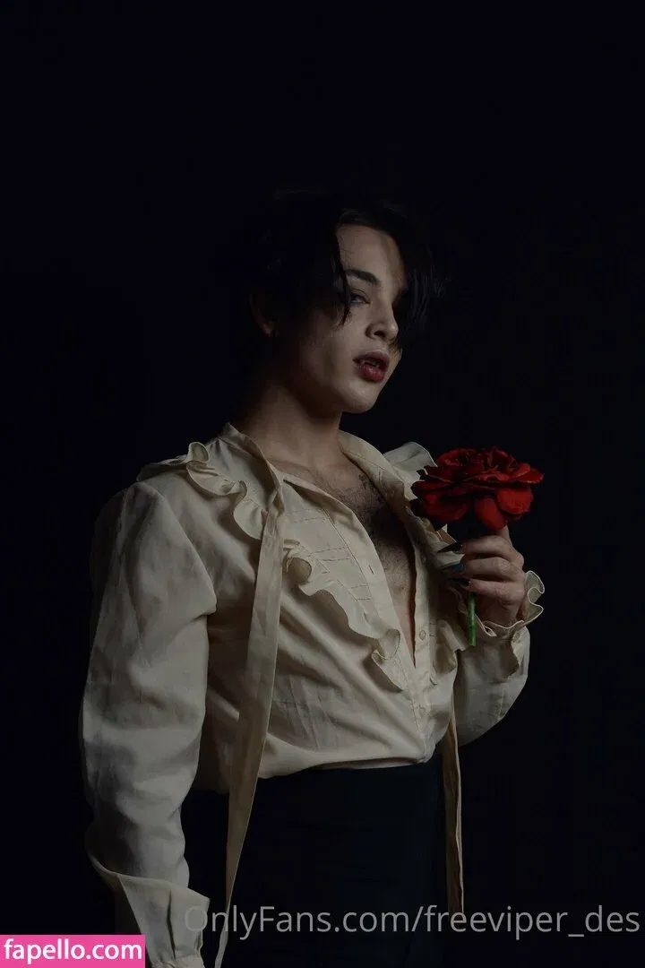 freeviper_des Onlyfans Photo Gallery 