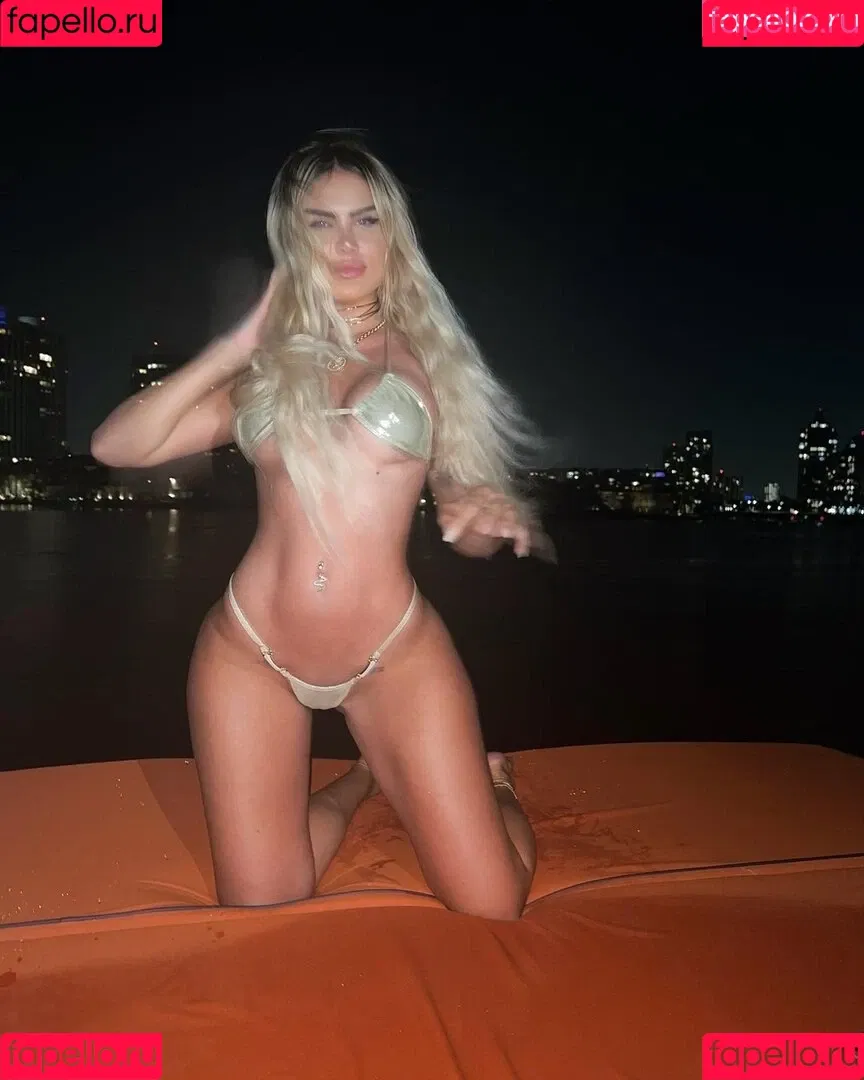 Icy.bebe Onlyfans Photo Gallery 