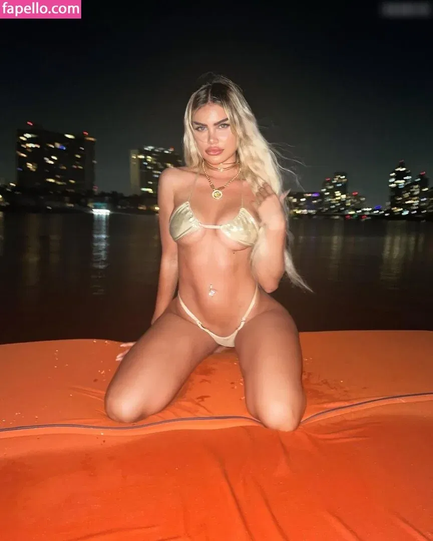 Icy.bebe Onlyfans Photo Gallery 