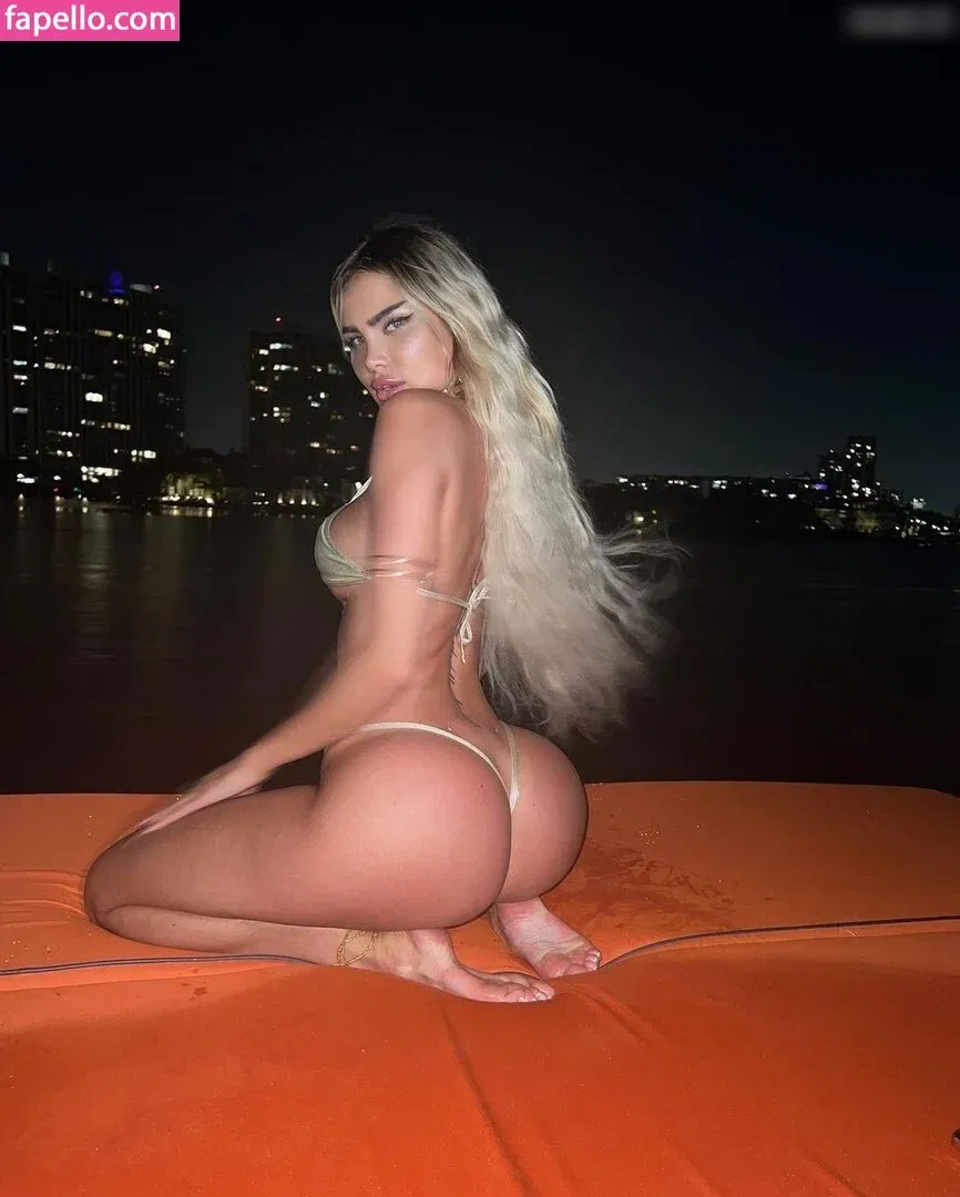 Icy.bebe Onlyfans Photo Gallery 