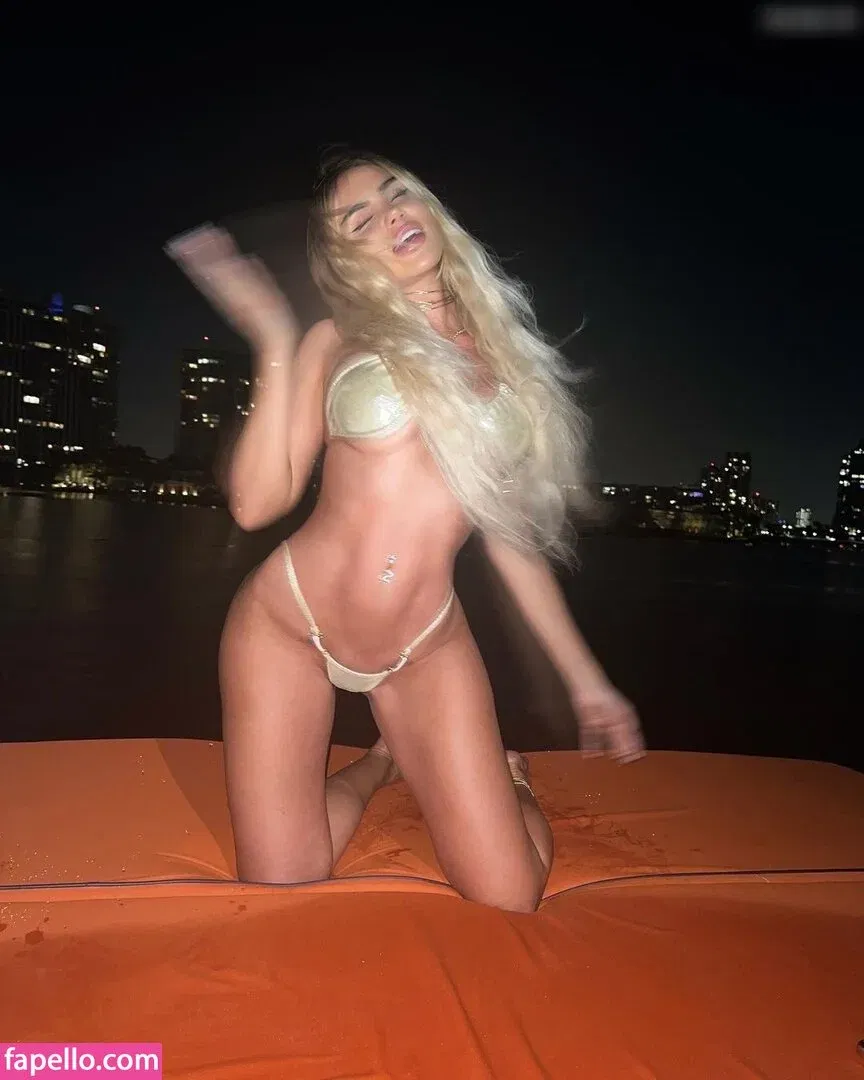 Icy.bebe Onlyfans Photo Gallery 