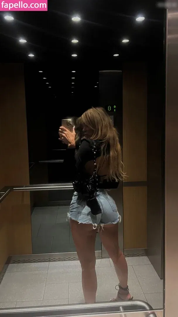 Icy.bebe Onlyfans Photo Gallery 