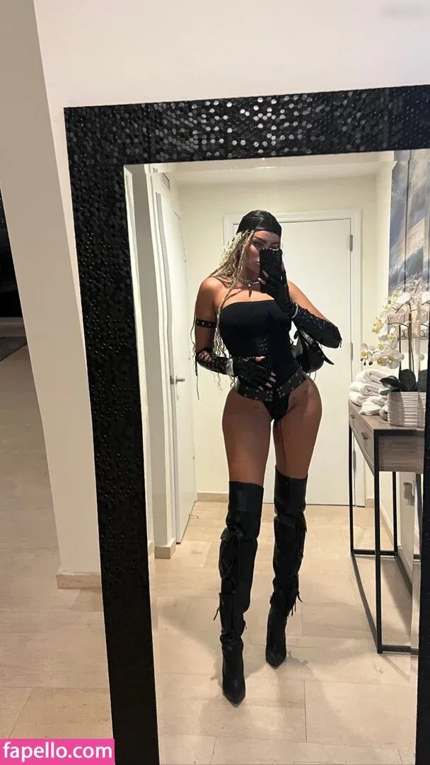 Icy.bebe Onlyfans Photo Gallery 